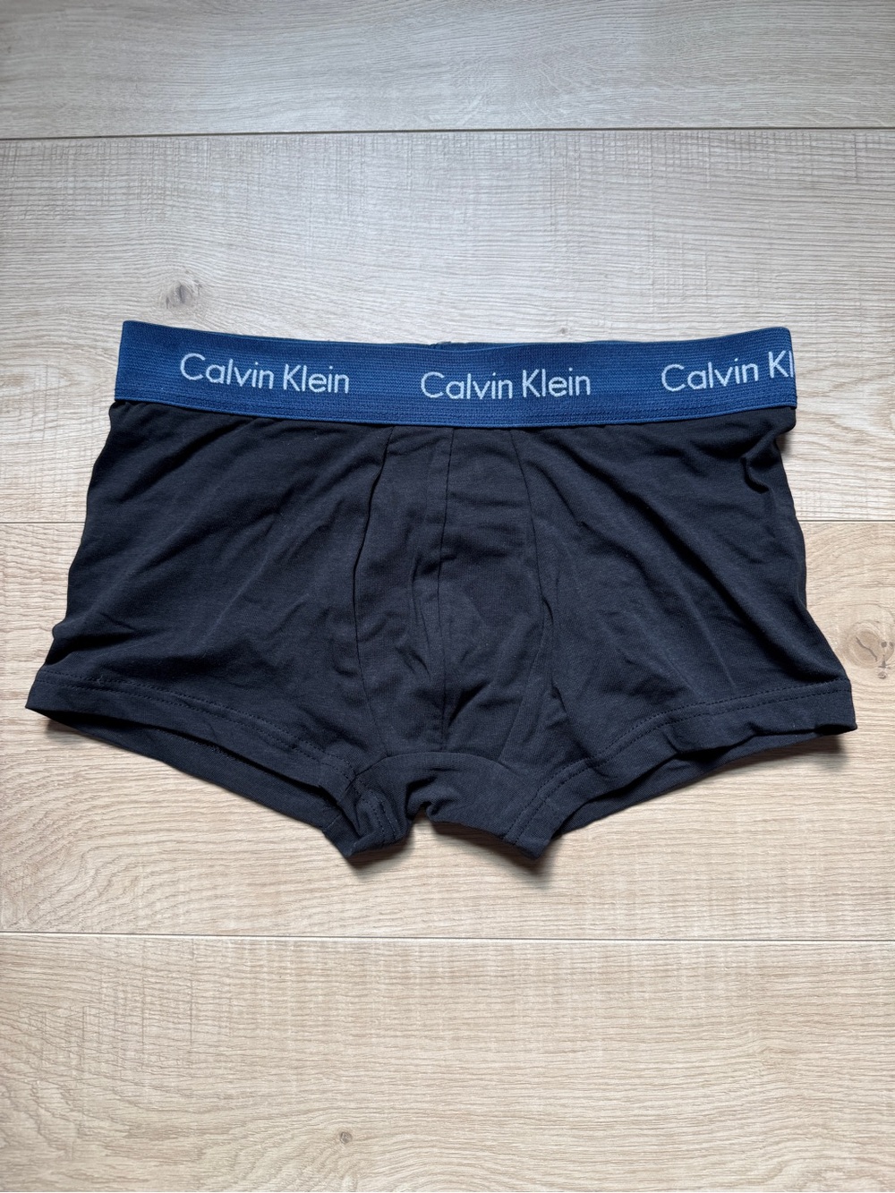 New Calvin Klein Charcoal Grey Trunk Underwear with Blue Waistband | Size Small
